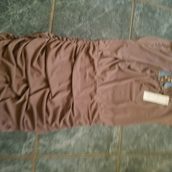 Dress - Picture 2 of 4